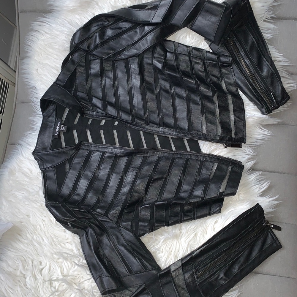 Cropped leather jacket